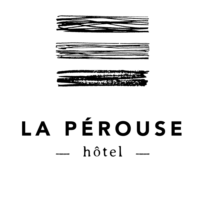 logo hotel la perouse nantes