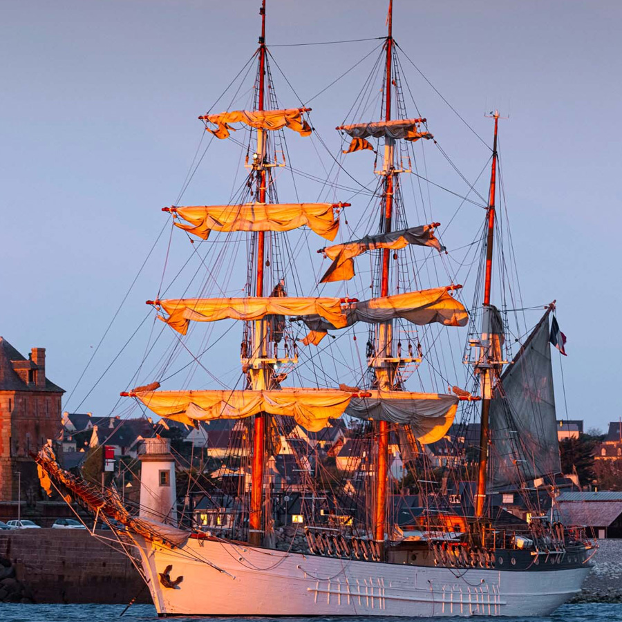 Grand voilier &eacute;cole logo