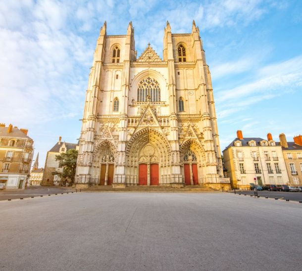Cathédrale Saint-Pierre-et-Saint-Paul